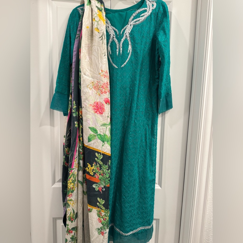 Farah talib aziz chiken kari dress/ Elegant Teal Embroidered Dress Pakistani